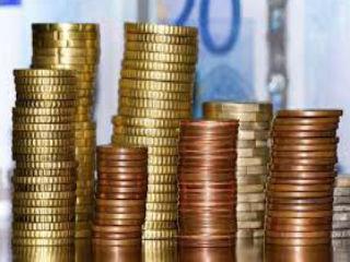 Όπως προκύπτει από τα επίσημα στοιχεία, ο τραπεζικός δανεισμός στην ευρωζώνη αυξάνεται με βραδύ ρυθμό και ο πληθωρισμός κυμαίνεται κάτω από τον στόχο της Ευρωπαϊκής Κεντρικής Τράπεζας (ΕΚΤ).